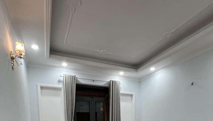 Bán căn nhà 1/ con đường Tô Ký. Q.12. Ngang 6m Hiếm. Gía Nhỉnh 3 Tỷ