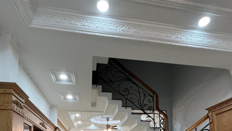 Bán căn nhà HXH Phường An Phú Đông Q12. 121m2. giá bán Hơn 4 Tỷ