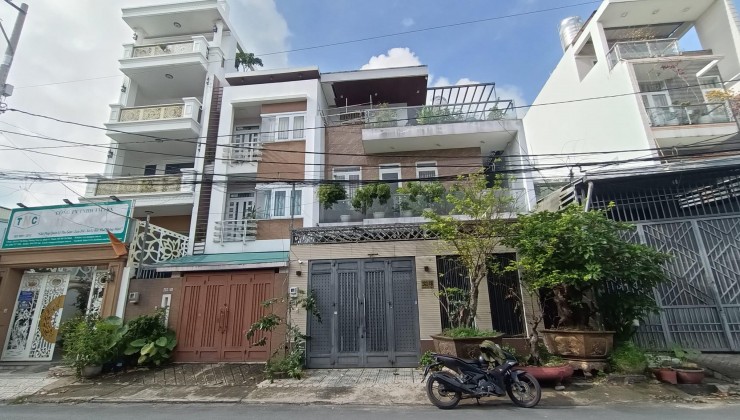 BÁN căn nhà HÀ HUY gần cạnh. THẠNH LỘC. QUẬN 12. 99M2 - 3 TẦNG GIÁ NHỈNH 5 TỶ