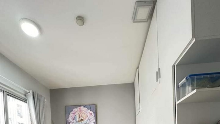 Bán lỗ căn hộ Emerald Celadon City, 2PN+2WC, view nội khu, giá 3.38 tỷ