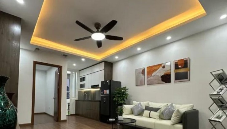 Bán nhà quanh khu Ngã Tư Sở 50m2 ngõ rộng ô tô tránh hơn 9 tỷ