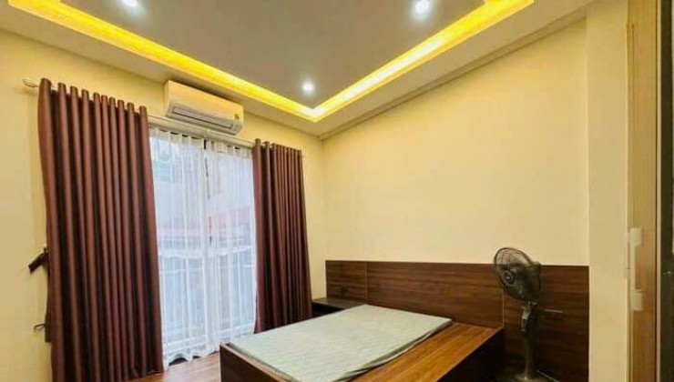 Bán nhà Lê Trọng Tấn, 52m2x4 tầng, mặt ngõ, lô góc, thang máy, kinh doanh, ô tô chạy qua. Giá 7.2 tỷ