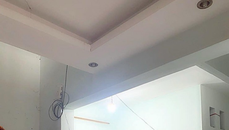 Bán nhà 2 tầng, 53m2, 8x6, Bình thuận, TT Quận 7, chỉ 4T