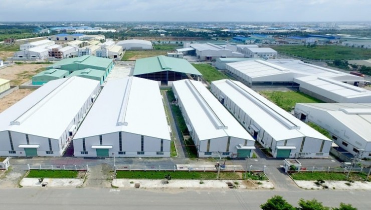 BÁN NHANH LÔ ĐẤT MẶT ĐƯỜNG LIÊN XÃ 8M, GIÁP KHU CÔNG NGHIỆP 140HA GIÁ CHƯA ĐẦY 200 TRIỆU. 0973851566