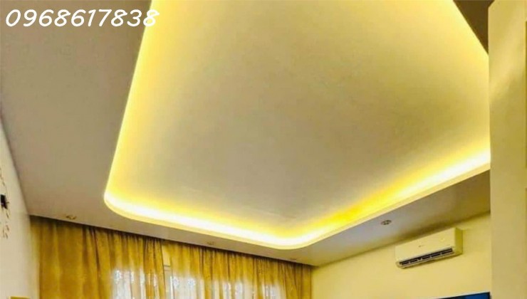 BÁN NHÀ NGÕ 106 HOÀNG QUỐC VIỆT, DT 57M2 , PHÂN LÔ GARA Ô TÔ, GẦN PHỐ, Ở/VĂN PHÒNG, CHỈ 18 TỶ