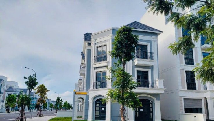 Cho thuê căn góc nhà Phố Manhatan Vinhomes Grand Park