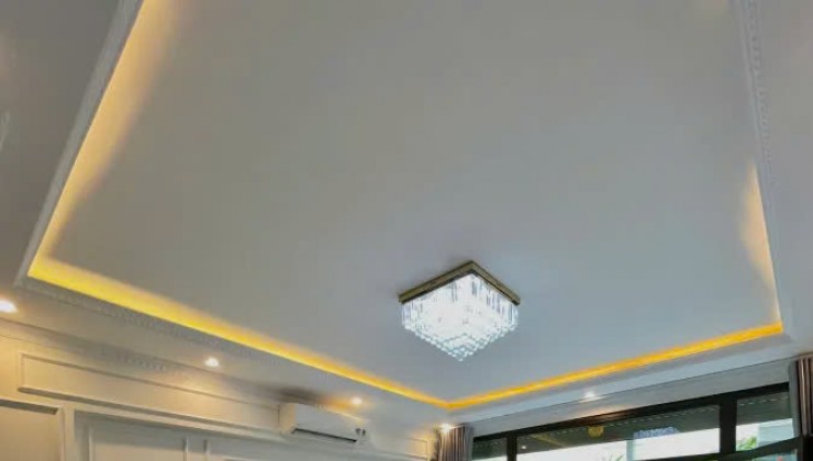 BÁN NHÀ ĐẸP Ở LUÔN BỒ ĐỀ LONG BIÊN, 60M2, 6 TẦNG,MẶT TIỀN 5M, 11.6 TỶ.