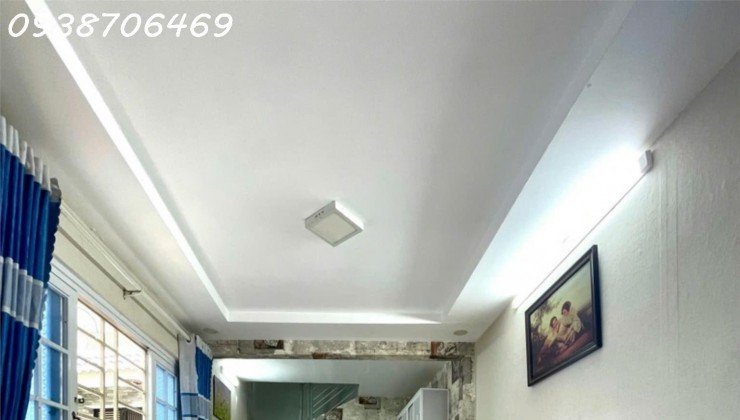 BÁN GẤP NHÀ QUẬN 10 - 17M2 - 3 TẦNG - NHÀ MỚI, ĐẸP VÀO Ở NGAY CHỈ CÓ 3.68 TỶ