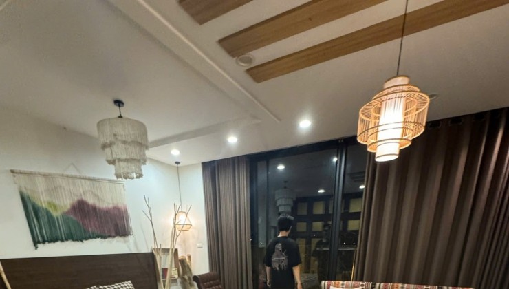 Thanh Nhàn, Hai Bà Trưng, 39m², 5 tầng, giá 5.8 tỷ