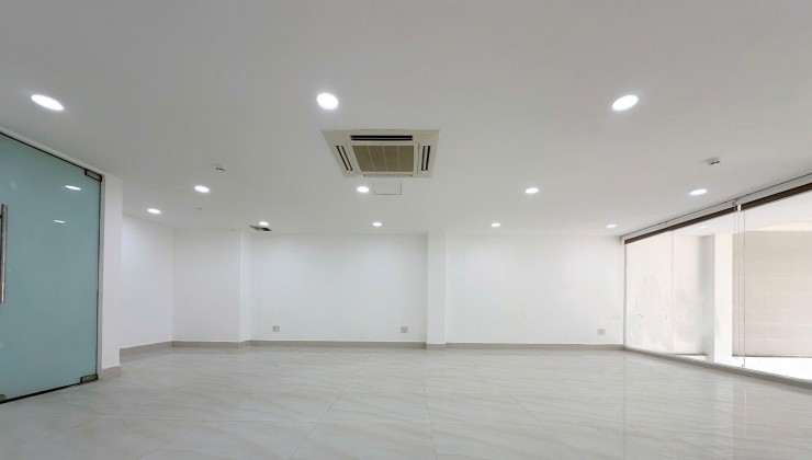 Văn phòng 100m2 tại đường 46 quận 4. Giáp quận 1 giá chỉ 30tr/tháng. Lh 0964640340