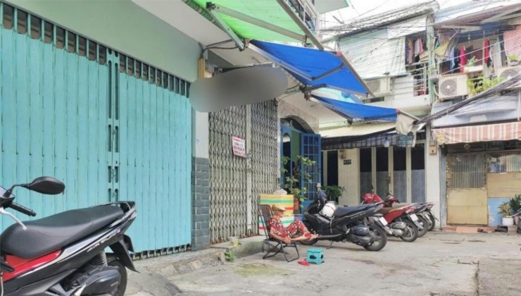 NHÀ ĐẸP VÀO Ở NGAY -  3 TẦNG BTCT - QUẬN 10 - DƯỚI 4 TỶ