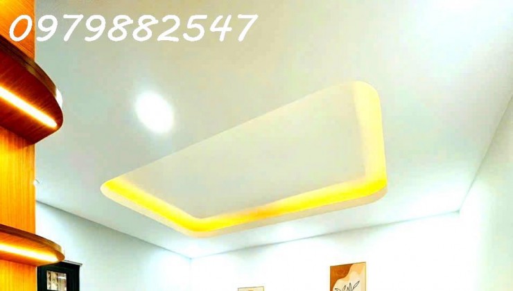 Bán nhà 40m2, 2 tầng, 3PN, HXH Lê Quang Định, Gò Vấp, 5.9 tỷ