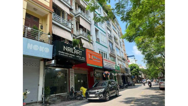 Bán gấp tòa Building mặt phố Nguyễn Khang, dòng tiền 1.8 tỷ/năm, thông sàn 90m2 chỉ 45 tỷ