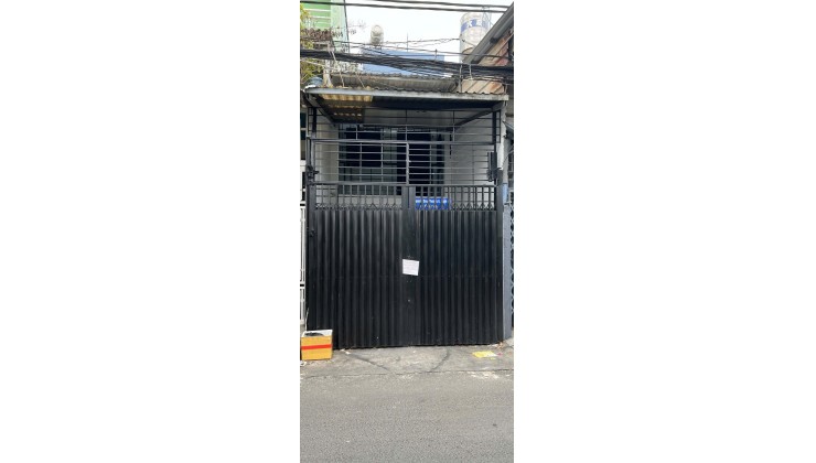 _Cho thuê nguyên căn mặt tiền Nguyễn Duy p9 q8 giá 9tr , 1 lửng 1pn _dien tich 3x17m (gần chợ, gần trường học). Ace nào cần ib nhe. _cọc 2 tháng, tiền nhà 1 tháng