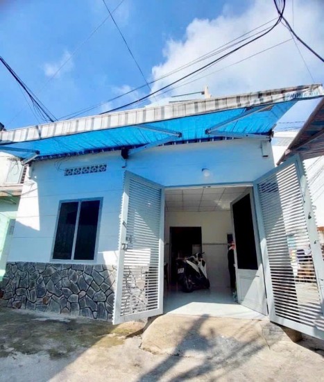 Nhà DT khủng giá mềm.nhanh tay mua ngay kẻo lỡ.đang cho thuê 11tr/th