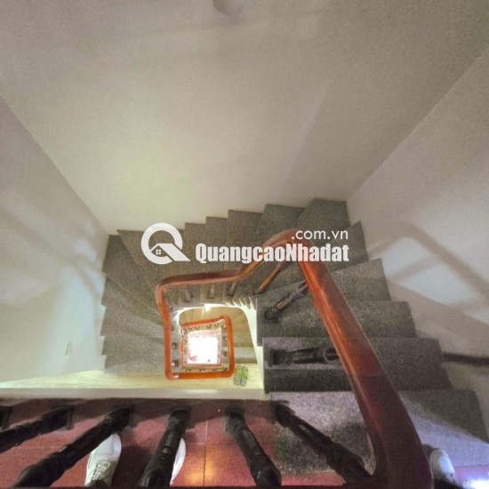 NHÀ ĐẸP - QUẬN CẦU GIẤY - LÔ GÓC 3 THOÁNG - DT 40M2 - NHỈNH 7 TỶ
