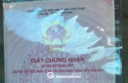 . Chính chủ cần bán nhà phố gần các chợ tại Cần Giuộc