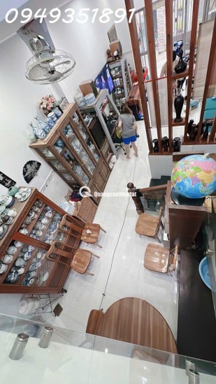 NHÀ PHÚ NHUẬN 62M2 2TẦNG NGANG 4M 2PN SHR HOÀN CÔNG ĐỦ GIÁ 8,3Tỷ