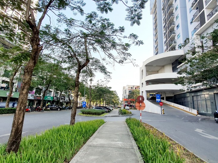 Chính chủ bán nhà phân lô KĐT Đại Kim -  ô tô tránh - kinh doanh - 56m2 x 5 tầng, mặt  tiền 4.5m, giá 17.x tỷ.