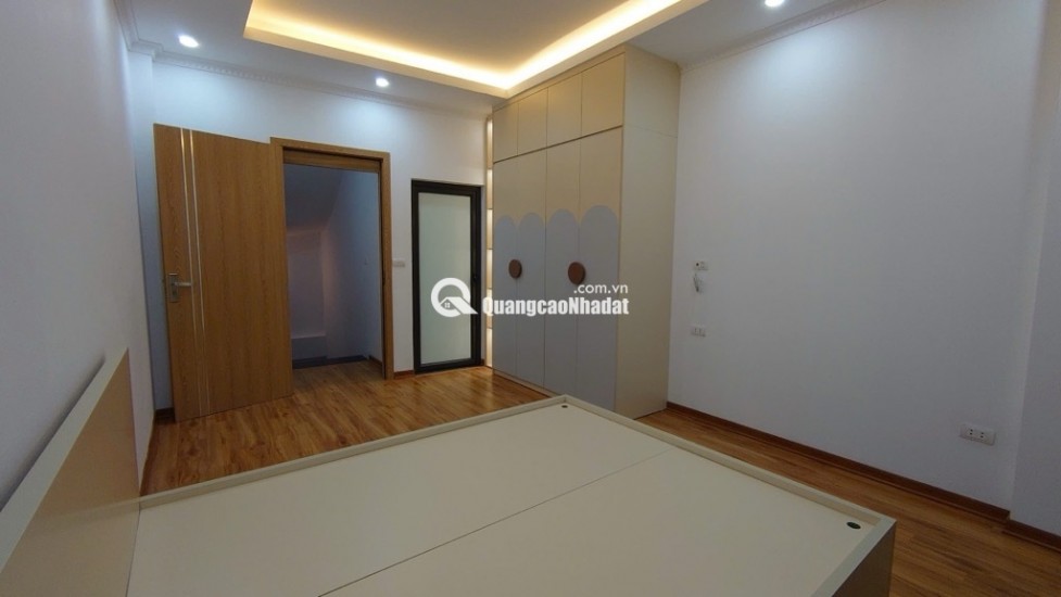Nhà An Dương Vương, 32m2 x 5 tầng , Giá 5,75 Tỷ, Ô Tô