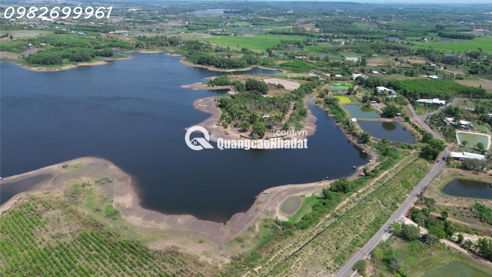MẶT TIỀN NHỰA – VIEW HỒ TRIỆU ĐÔ – GIÁ 870 TRIỆU