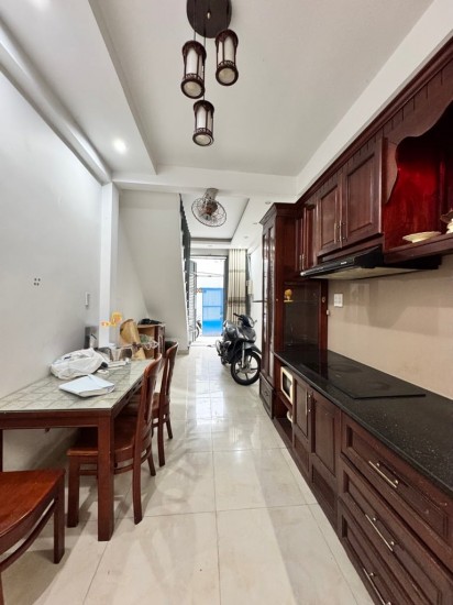 Bán nhà VIP Bình Thạnh - Hàng xóm Quận 1 - Hiếm - Đường Đinh Tiên Hoàng - P.1 - Q.Bình Thạnh - 25m2 - 2 Tầng - Chỉ 3.xx tỷ