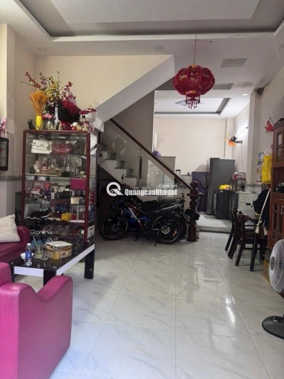 HÀNG HIẾM TRUNG TÂM TÂN PHÚ-NGANG 4.7M VUÔNG A4- HOÀN CÔNG ĐỦ-KHÔNG LỘ GIỚI- 2 TẦNG - HẺM XE HƠI THẲNG TRỤC-GẦN MẶT TIỀN.