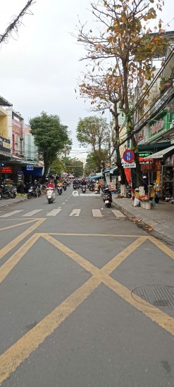 Bán nhà đường Nguyễn Duy Hiệu , Sơn Trà , ô tô đỗ cửa - Nhỉnh 4 tỷ
