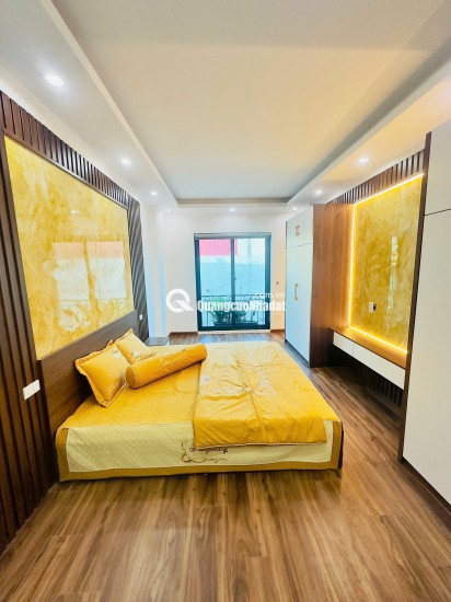 Bán Nhà Trung Tâm Quận Hoàng Mai - Diện Tích 35m2, Giá Chỉ Hơn 5 Tỷ!