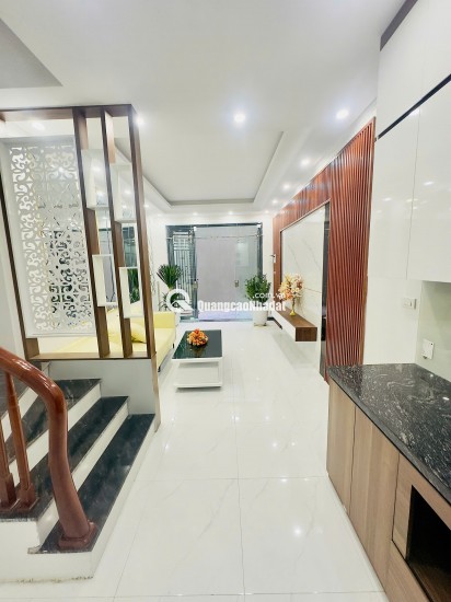Bán Nhà Trung Tâm Quận Hoàng Mai - Diện Tích 35m2, Giá Chỉ Hơn 5 Tỷ!