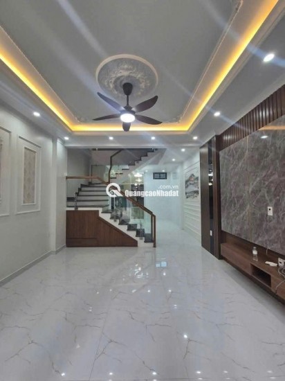 BÁN NHÀ  PHẠM VĂN ĐỒNG,  KINH DOANH SẦM UẤT DÒNG TIỀN TỐT 56M2. 11.5TY. VÕ CHÍ CÔNG,PHẠM VĂN ĐỒNG, NGUYỄN HOÀNG TÔN, TRẦN CUNG, CỔ NHUẾ