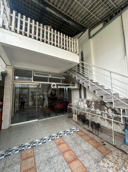 Siêu phẩm Quận 10