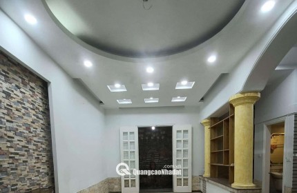 Mảnh đất vàng xây căn hộ Đống Đa ! Ô tô đỗ - khu phân lô - có ô chờ thang máy - giá dân cực mềm.
