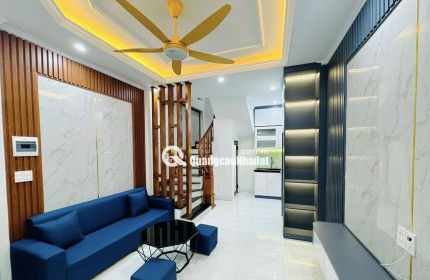 CỰC HIẾM TẠI TRUNG TÂM ĐỐNG ĐA!, phố Phạm ngọc thạch
