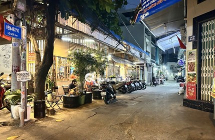 BÁN NHÀ 101M2 hẻm xe hơi đổ cửa QUẬN 7 - GIÁ chỉ 9 TỶ