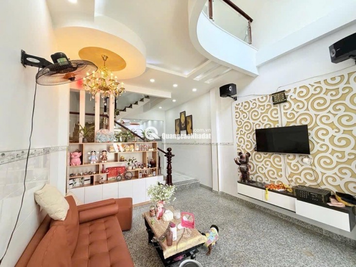 NHỈNH 6 TỶ - KÊNH TÂN HOÁ - TÂN PHÚ - GIÁP QUẬN 11 - NHÀ MỚI
