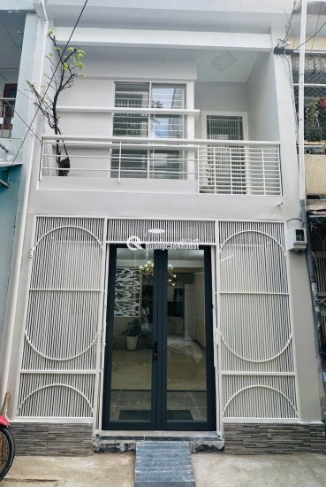 Bán Nhà HXH Đường Cách Mạng Tháng Tám, P.12, Q.10. Diện tích 3.8 x 9m, Giá chỉ 6.1 tỷ