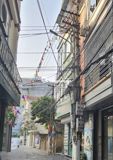 CẦN BÁN GẤP nhà ngõ thông, phố Trịnh Văn Bô, ô tô gần, kinh doanh, 46m x 5T, chỉ 5.1 tỷ, full NT, ở sướng