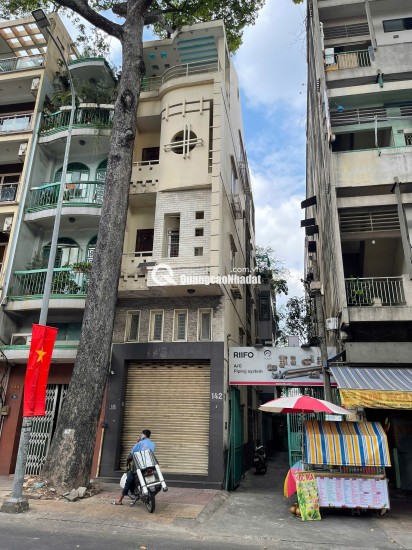Bán Nhà Mặt Tiền Đường Nguyễn Tri Phương, P.9, Q.5 - 3.7x13.8m - Chỉ 25 Tỷ