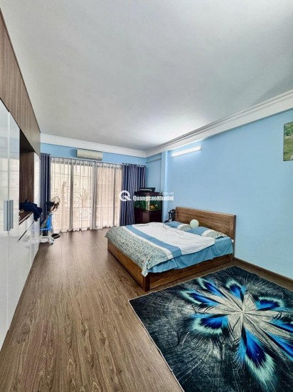 Bán Nhà Trương Định, Ngõ Ô TÔ Thông, Kinh Doanh, Mặt tiền rộng giá tốt chỉ 180 triệu/m2