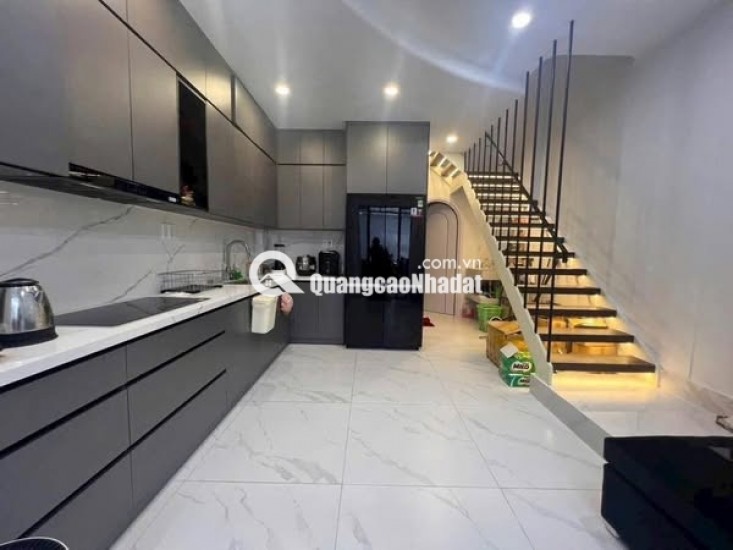 NHÀ 2 TẦNG 3PN - ĐƯỜNG 379 TĂNG NHƠN PHÚ A Q9