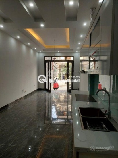 Bán nhà ngõ ô tô Phường Minh Khai, Hai Bà Trưng, Hà Nội, giá tốt 7,3 tỷ, 40m2