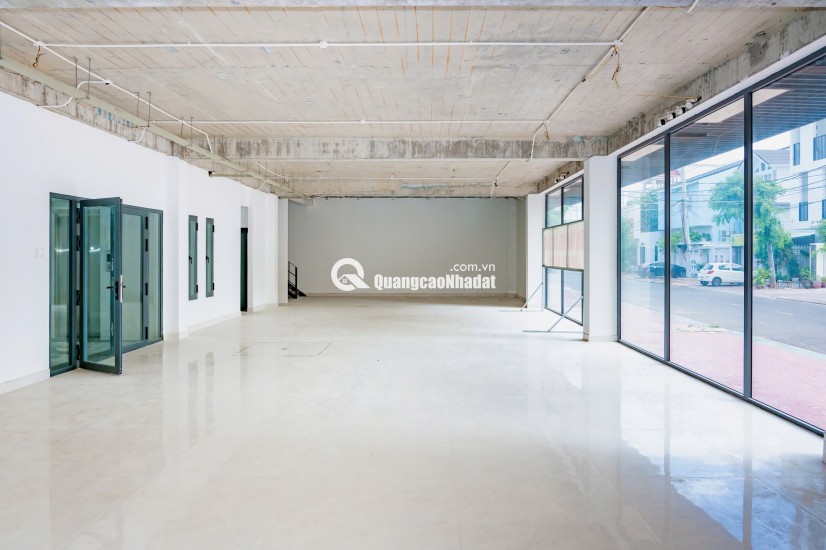 Cho thuê tòa nhà 2MT Đặng Thai Mai-Trương Hán Siêu, 6 tầng, sát Lotte Mart, Phan Thiết, DTSD 1465m²