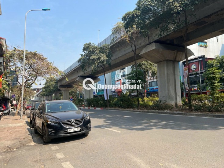 BÁN NHÀ MẶT PHÓ TRẦN QUANG DIỆU, DT 69M2,7T THANG MAY, PHỐ 2 CHIỀU THÔNG THOÁNG,