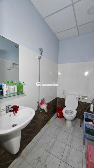 bán gấp nhà MT đường số 6, Bình Hưng Hòa, Bình Tân; 4x21m; sổ hồng; 6,45 tỷ