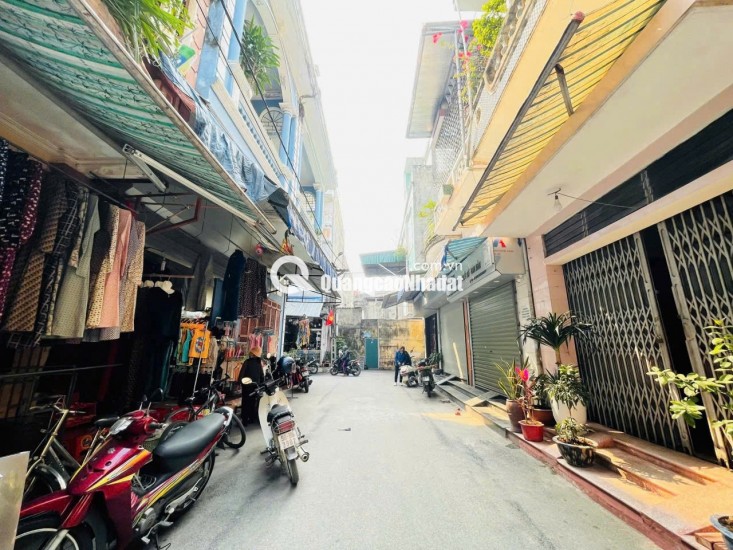 Chào bán căn nhà 3 tầng kinh doanh buôn bán được, ngay tại trung tâm TP Phủ Lý ngay gần cổng chợ bầu, P. Châu Cầu - TP. Phủ Lý - T. Hà Nam