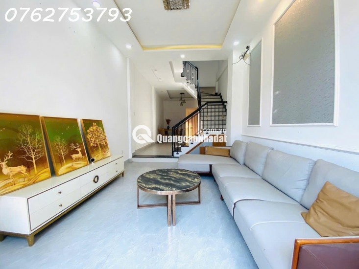 Chính chủ bán nhà 3 tầng Hoà An – Giá 3 tỷ 150, full nội thất, hỗ trợ môi giới 50tr