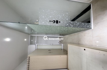 VIP BÌNH THẠNH - HÀNG XÓM QUẬN 1  -  25M2 - 2 TẦNG - CHỈ 3. x