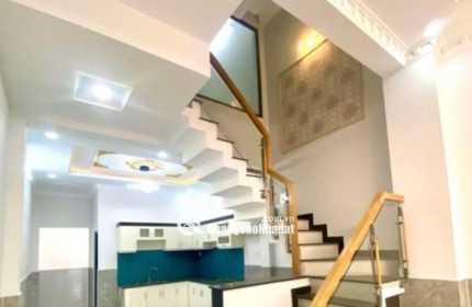 Dương Chính chủ bán nhà Quận 12