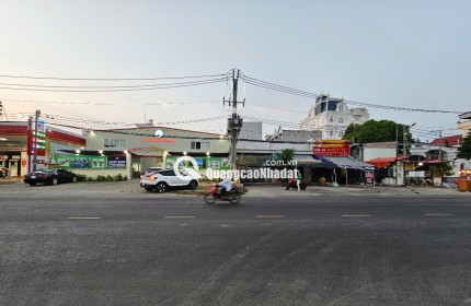 Bán nhà 56m*48m, nhỉnh 45 tỷ, mặt tiền Phạm Hữu Lầu, Quận 7